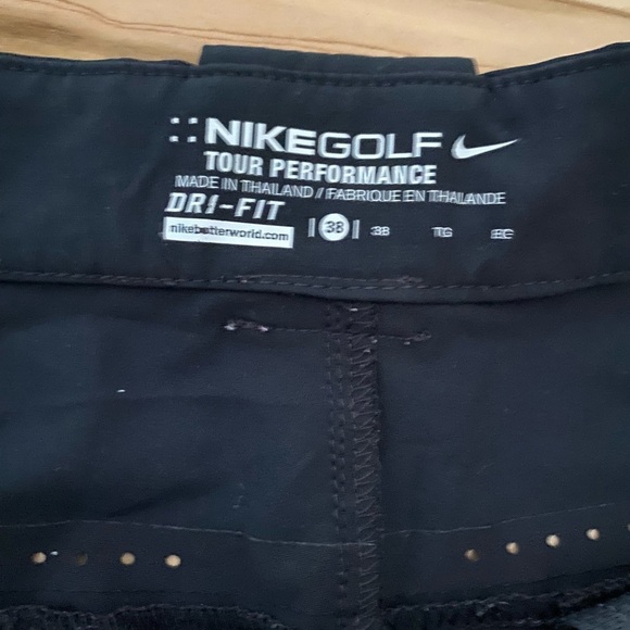 Nike  Men’s dri-fit black golf shorts size 38 EUC - Picture 3 of 3
